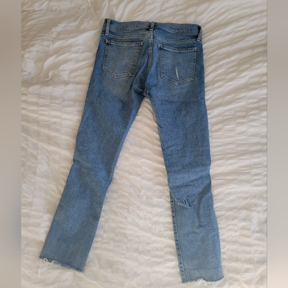 Gap High Rise Slim Straight Jean - Picture 2 of 3
